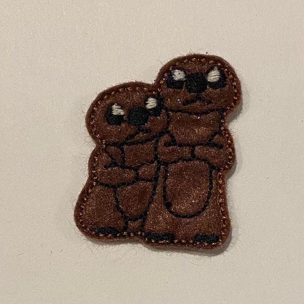 Otters Felt Hair Clippe